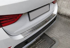 Накладка на задний бампер с загибом (нерж.) для BMW X1 E-84 2009-2015