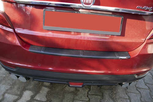 Накладка на задній бампер (ABS) для Fiat Tipo 2016-