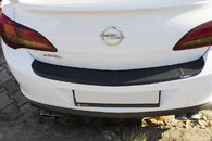 Накладка на задній бампер (ABS) для Opel Astra J 2010- седан
