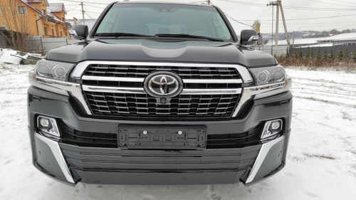 Комплект рестайлінгу Toyota Land Cruiser 200 2007-2015 переробити в 2021 рік комплектація Executive