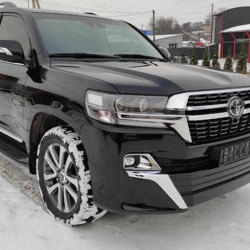 Комплект рестайлінгу Toyota Land Cruiser 200 2007-2015 переробити в 2021 рік комплектація Executive