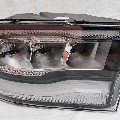 Оптика передняLED стиль YZ1 для Dodge Ram 1500 Classic 2009+