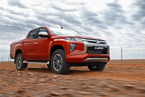 Бризковики Mitsubishi L200 2019-2023, (4шт.)