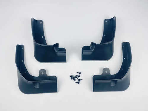 Бризковики Nissan Tiida '15-19, хэтчбек, (4шт.) Benke