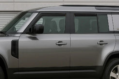 Вітровики  вставні Land Rover Defender 2019- , Niken