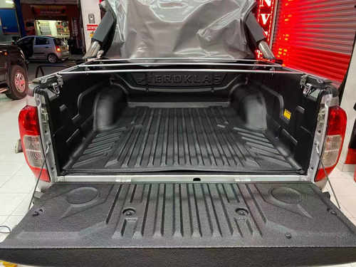 Кришка на кузов (тент) VW Amarok 2023+ (м’яка рулонна Soft Roll Cover) Xukey