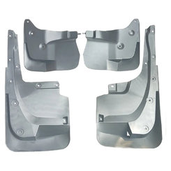 Брызговики Toyota Land Cruiser 200 2016-2021 с обвесом (юбками), к-кт 4 шт. Benke