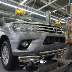 Захист переднього бампера Toyota Hilux (2015-) (подвійний) диаметр 60/60 мм