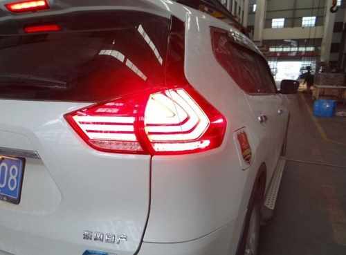 Задні ліхтарі LED Nissan X-Trail T32 2014+