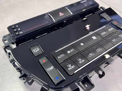Блок клімату Toyota Land Cruiser 200