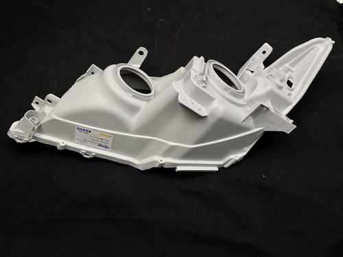 Корпус фари галоген правий Toyota Camry USA 2012-2014