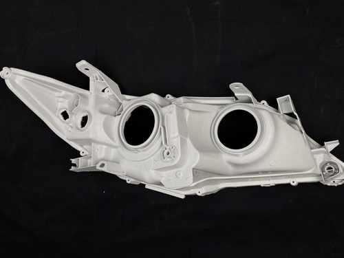 Корпус фари галоген лівий Toyota Camry 50 USA 2012-2014