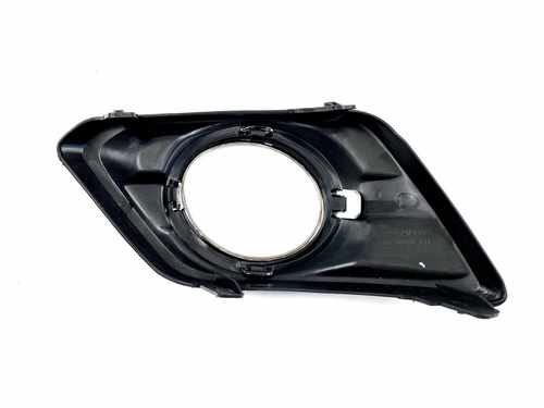 Рамка \ Кришка протитуманної фари права Nissan X-Trail/Rogue T32 2014-2016