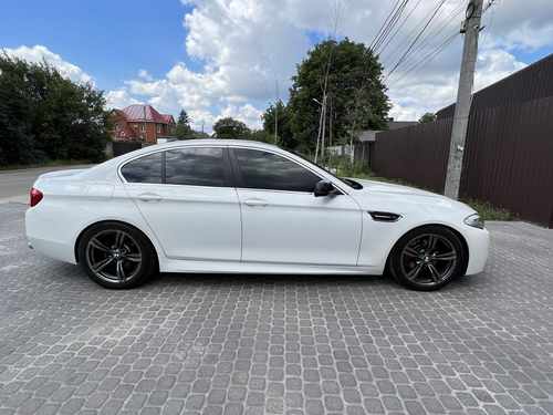 Накладки на пороги M-paket BMW 5 series F10 F11 2010-2016