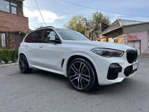 Передній бампер M пакет BMW X5 G05 2019-2022