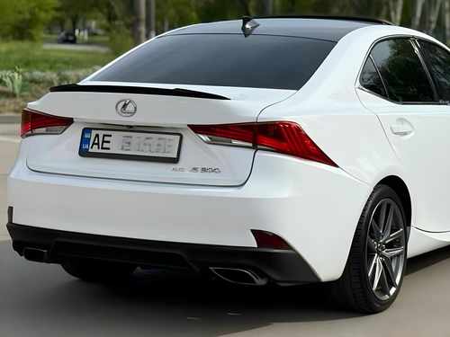 Спойлер лип багажника Lexus IS 2013-2020 ABS пластик, колір чорний глянець