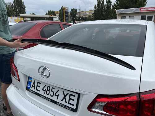Спойлер лип багажника Lexus IS 2005-2012 ABS пластик, колір чорний глянець