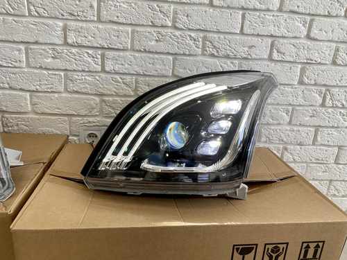 Фари Full LED Toyota Land Cruiser Prado 120 2003-2009 Maybach style