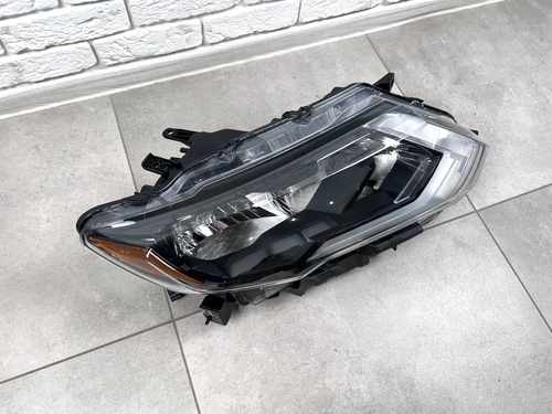 Права фара галоген Nissan Rogue 32 2017-2020