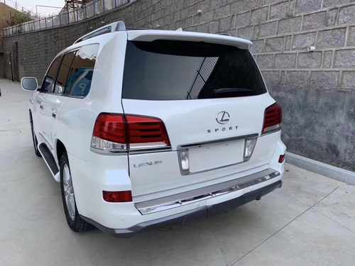 Спідниця обвіс заднього бампера F-Sport Lexus LX 570 2012-2015 колір білий