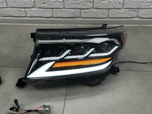 Фари Full LED 3 лінзи Toyota Land Cruiser 200 2007-2015
