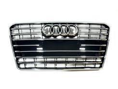 Решітка радіатора Audi A7 2010-2014 чорна з хромом