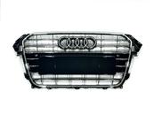 Решітка радіатора Audi A4 B8 2012-2015 чорна з хромом