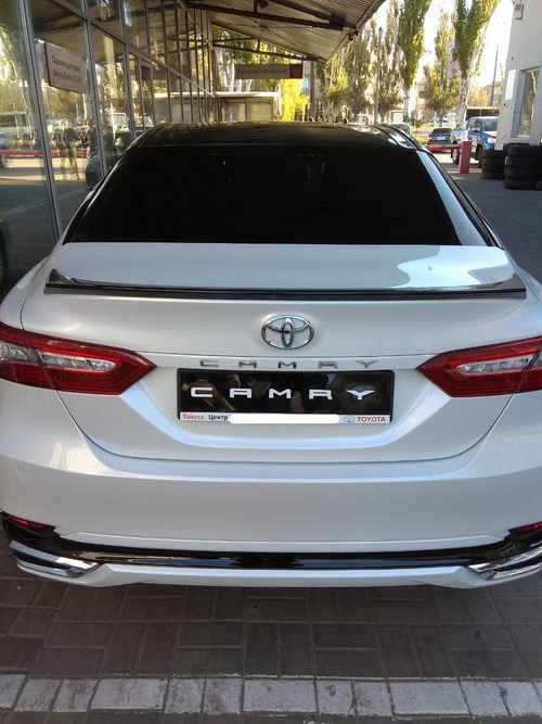 Спойлер Toyota Camry 70 2018+