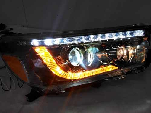 Передні фари DRl для Toyota Hilux 2015+