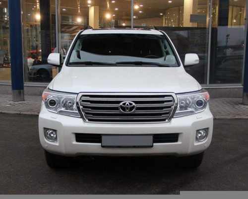 Решітка радіатора Toyota LC 200 рестайлінг (Original Design 2012+)