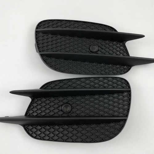 Грати в бампер Mercedes E-class W213 2016-2019 рік 2138856700-2138856800