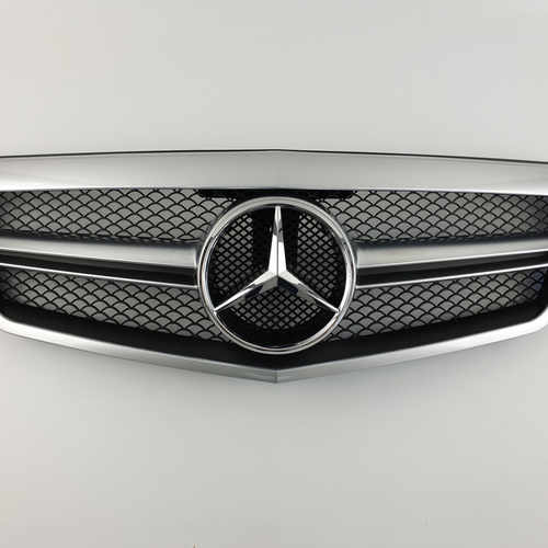 Решітка радіатора Mercedes E-Class W212 2009-2013 рік SL Silver AMG