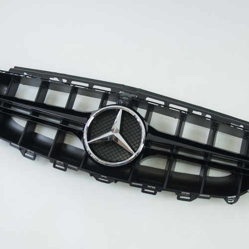 Решітка радіатора Mercedes E-Class W213 2016-2019 AMG E63