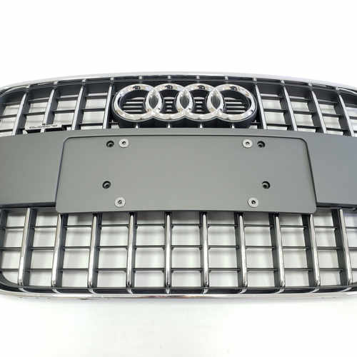 Решітка радіатора Audi Q7 SQ7 2009-2015рік Silver Chrom