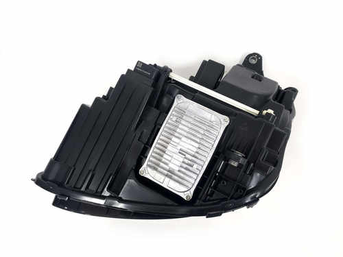 Передні фари (Led) комплектні Mercedes-Benz E-Class W213 2016-2020 року.