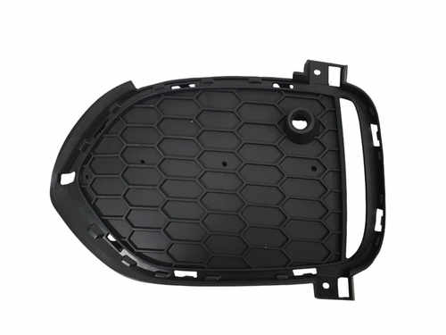 Решітка в бампер LH на BMW X5 F15 2013-2018 року