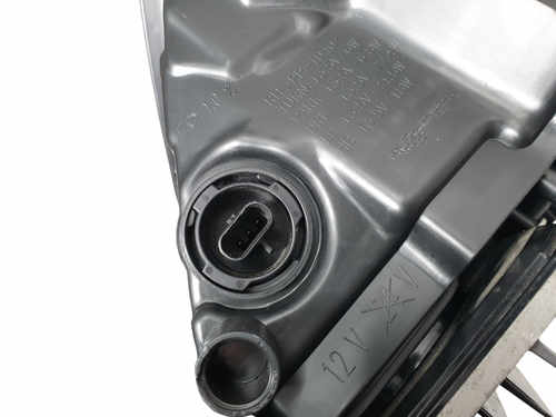Передні фари LED на Tesla Model 3 2017-2022 року