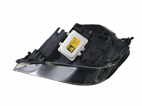 Передні фари Bi-Xenon на BMW 5 Series E60/E61 2003-2010 року