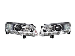Передние фары (Bi-Xenon No Adaptive) без блоков LCI на Audi A6 C6 2004-2011 года