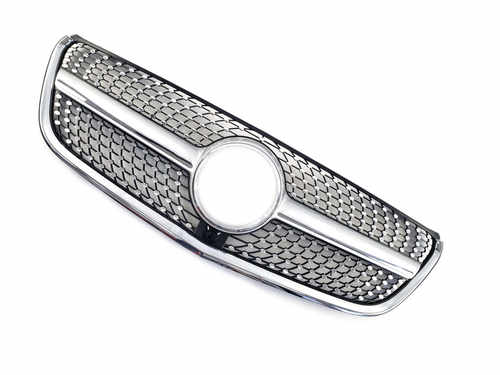 Грати радіатора Silver Diamond на Mercedes-Benz VITO-Class W447 2014-2019 року