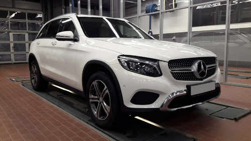 Грати радіатора Silver Diamond на Mercedes-Benz GLC-Class X253 2015-2019 року