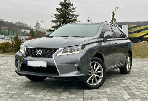 Передній бампер (стиль F-Sport) на Lexus RX 2012-2015 року