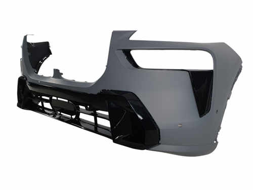 Комплект обвісів (стиль M-Paket) на BMW X7 G07 2022-2024 року.