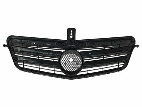 Решітка радіатора CL Black на Mercedes-Benz E-Class W212 2009-2013 року