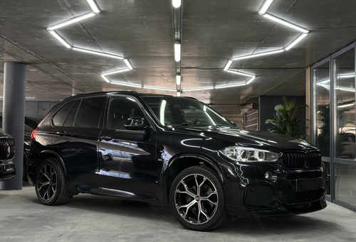 R22 Chrome Black (різноширокі) Диски на BMW X5 F15 2013-2018 року