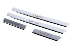 Накладки на пороги Carmos (4 шт, нерж.) для Mitsubishi Lancer 9 2004-2008 гг.