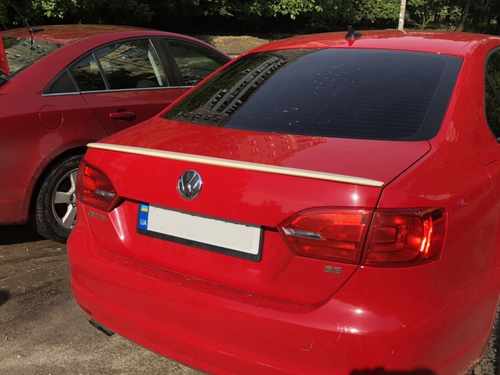 Спойлер ліп багажника Volkswagen Jetta 2010-2017 ABS пластик під фарбування