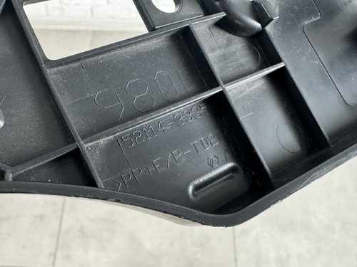 Подіум під номер 5211433350 Lexus ES 2012-2017