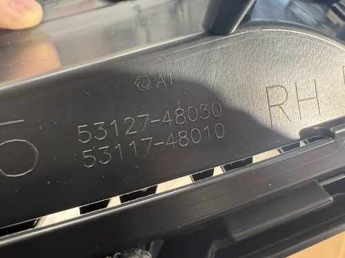 Накладка бампера права F-Sport 5312748030 для Lexus RX 2019-2022