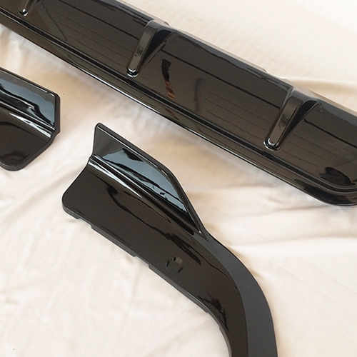 Обвіс накладка заднього бампера Paradigma BMW X5 G05 2018-2025 чорний глянець